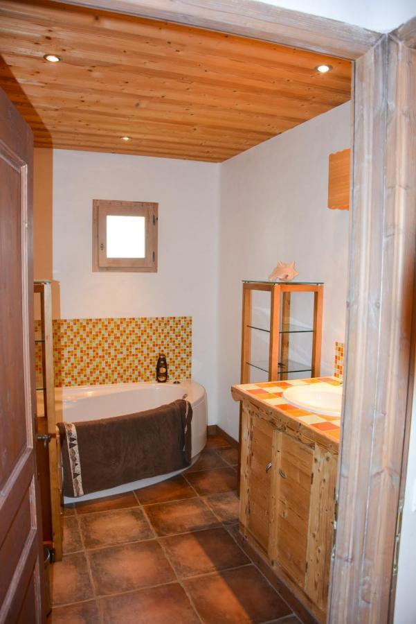 Chalet Des Trappeurs Coeur Vanoise 15 Persons La Plagne Exterior foto